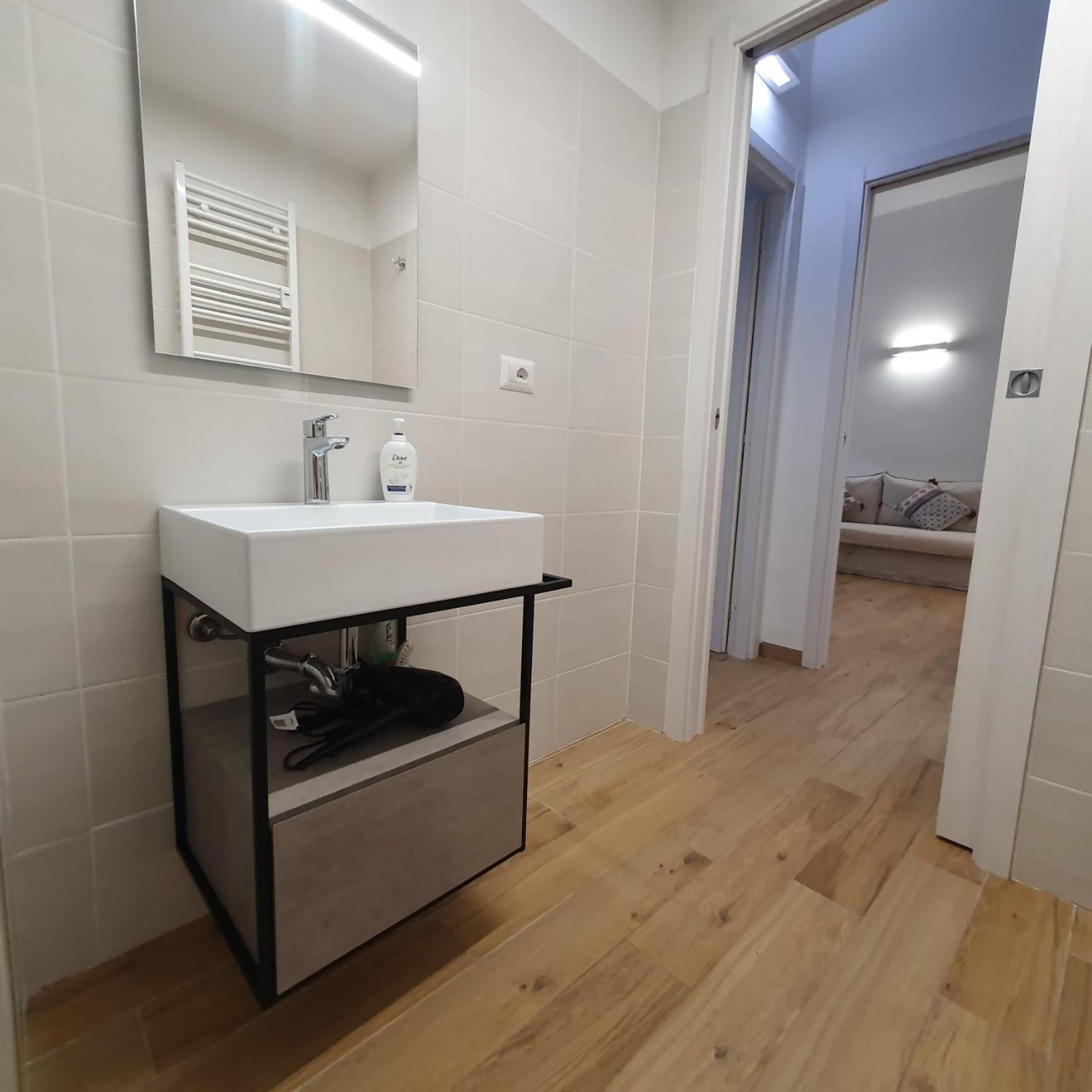 Appartamento Bnbutler - Grasselli, 8 - Comfy And Newly Renovated Milano Esterno foto